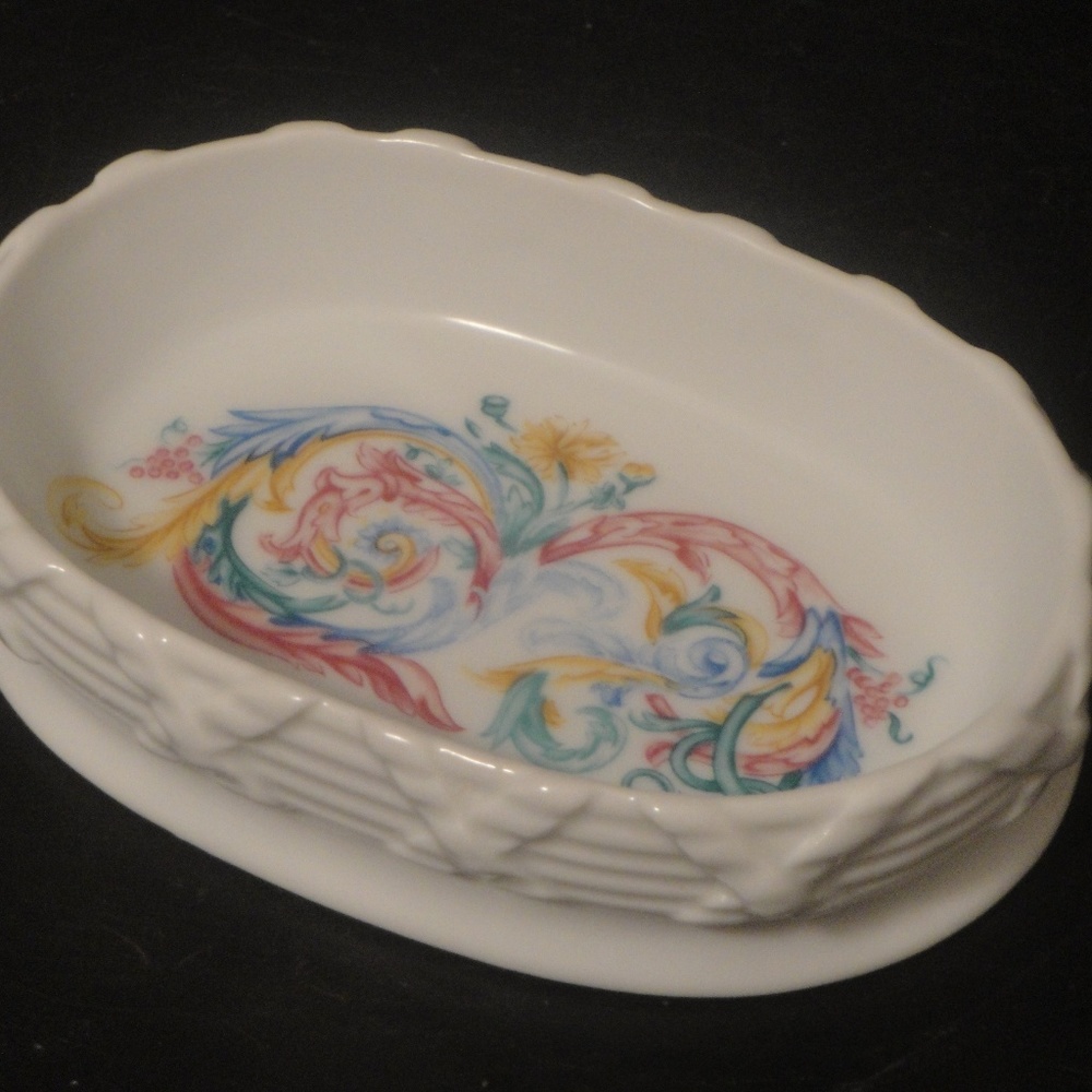 Elizabeth Arden Palais De Versailles Soap Dish